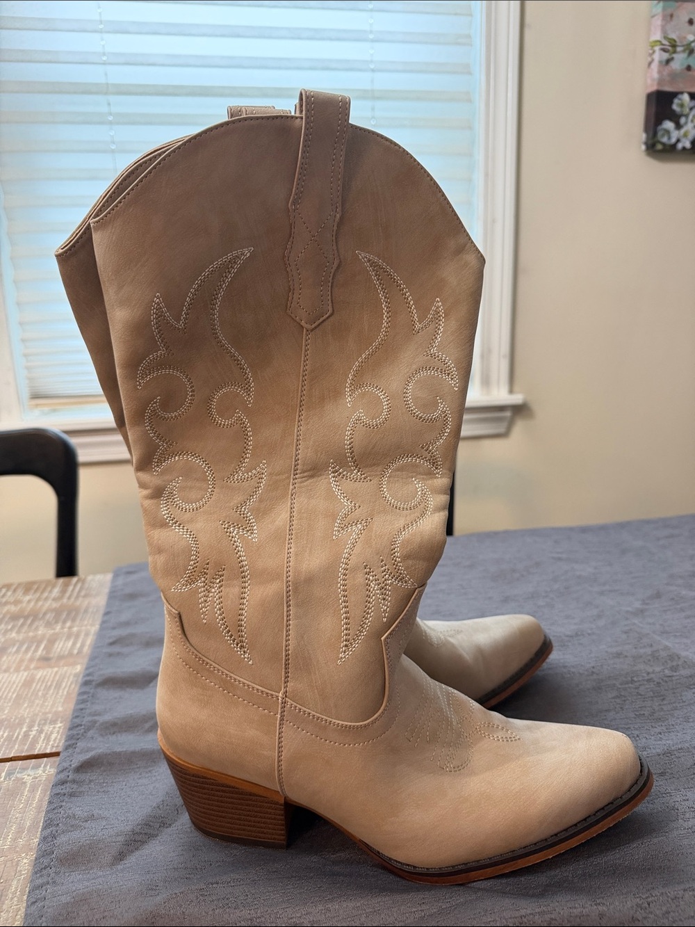IUV Women's Embroidered Tan Western Booties